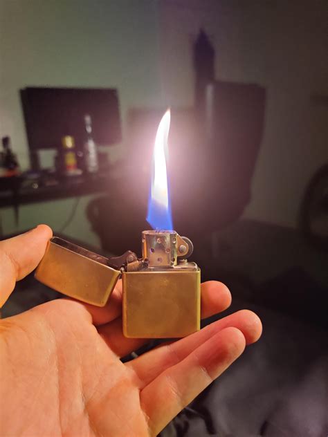 Solid Brass Zippo Armour : r/lighters