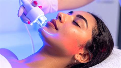 how to become a dermatology np