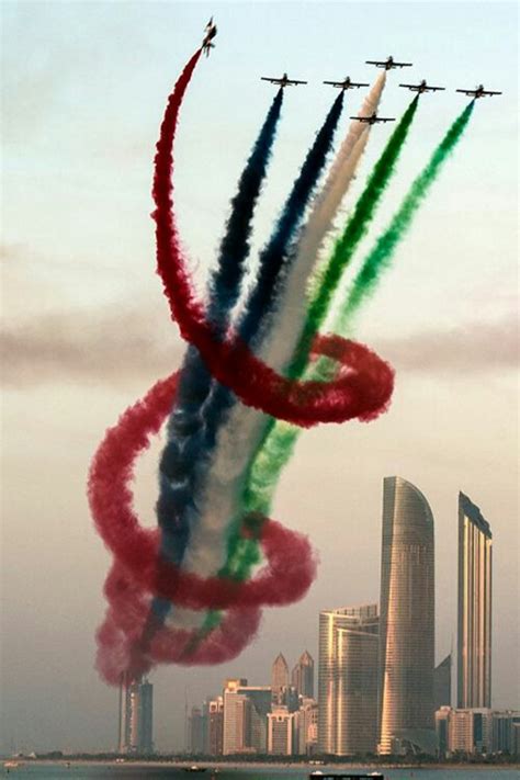 Aerospace and Engineering: Beautiful Airshow!!