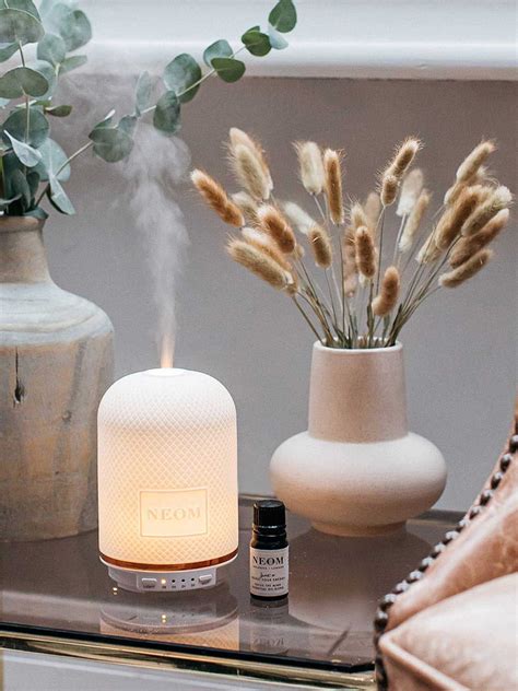 NEOM – Wellbeing Pod Essential Oil Diffuser & Complete Bliss Oil Blend ...