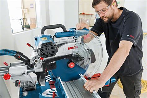 Торцовочная пила Bosch GCM 12 SDE, 0601B23100 - Купить торцовочную пилу ...