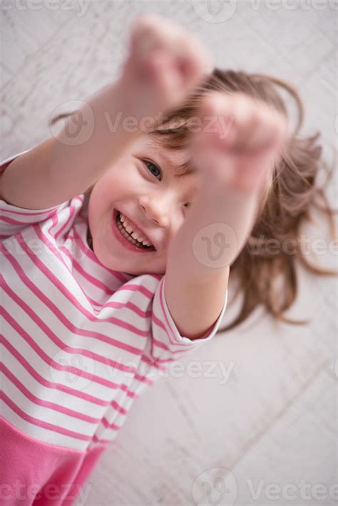 happy smiling child 11255222 Stock Photo at Vecteezy