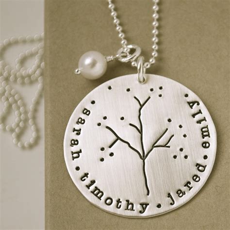 practical mom guide lisa leonard designs jewelry review  giveaway