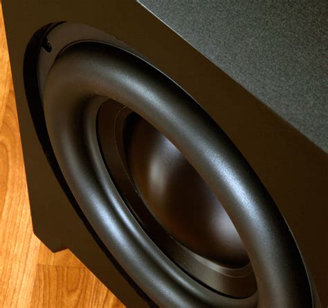 JBL Synthesis SSW-2: тест сабвуфера-мастодонта. Громовержец