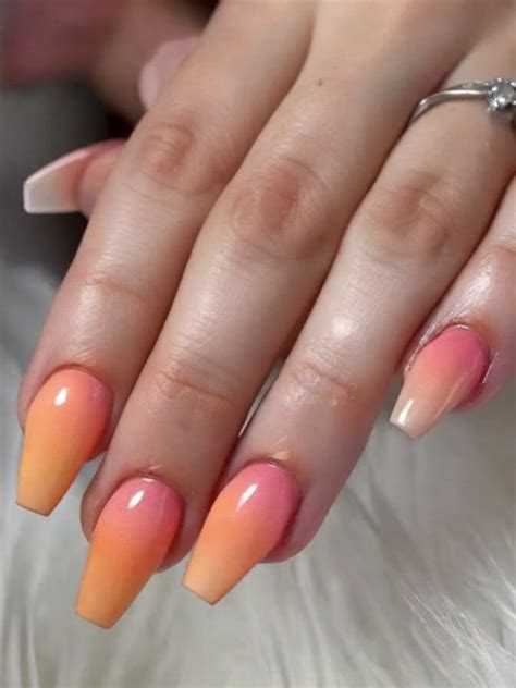 75+ Chic Peach Ombre Nail Designs and Ideas