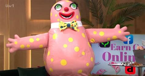 Original BBC Mr Blobby costume sells through jaw-dropping eBay auction for £62,101 - Chronicle Live