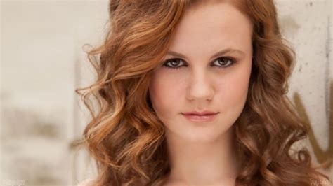 Pictures of Kelly Collins Lintz