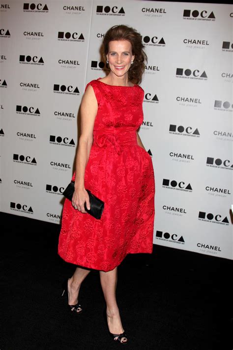 LOS ANGELES - NOV 13 Rachel Griffiths arrives at the MOCA's Annual Gala