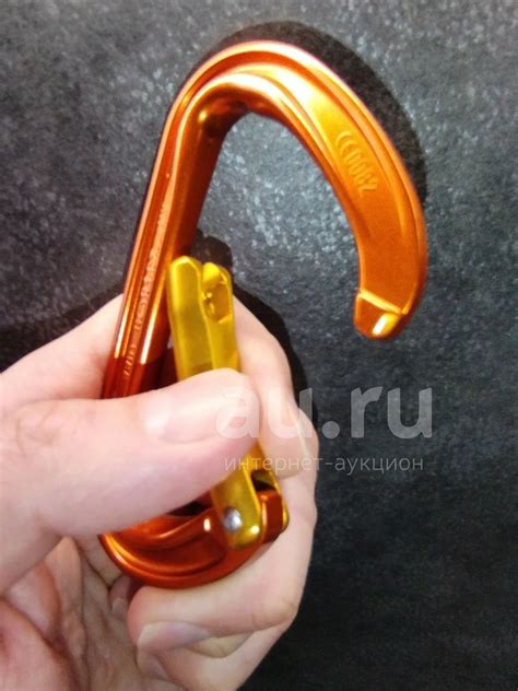 Карабин petzl spirit новый — купить в Красноярске. Состояние: Новое ...