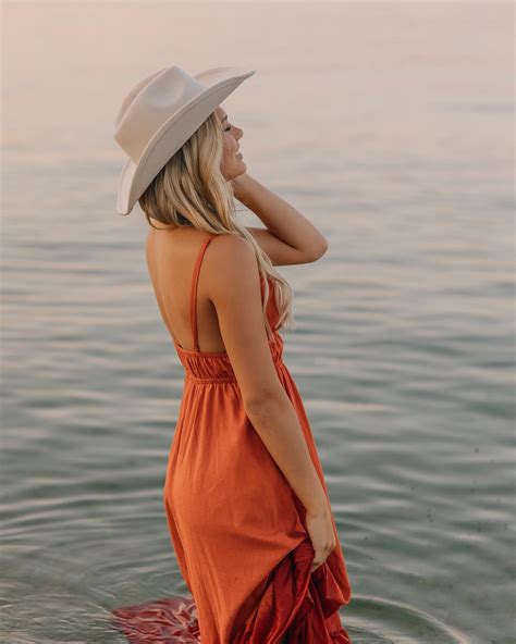 ashley rose (@ashley___rose) • Instagram photos and videos