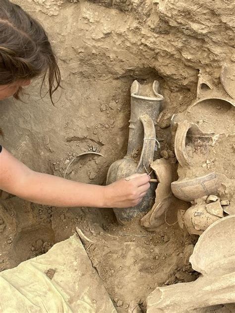 Excavation [IMAGE] | EurekAlert! Science News Releases