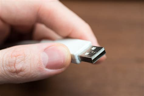 ¿USB 2.0 o USB 3.0? Hay diferencias, pese a que algunos dependientes ...