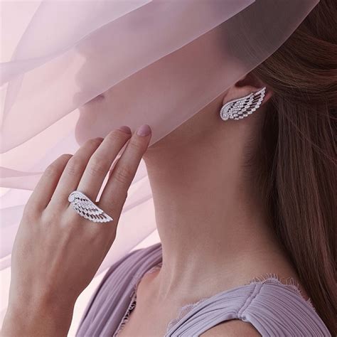 Сила цвета от Garrard