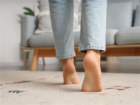 how to fix squeaky floorboards