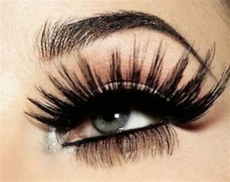 Extra long eyelashes | Fiber mascara, Glowing skin makeup, Mascara