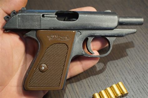 Резинкострел Walther PPK распечатанный на 3д принтере | Пикабу