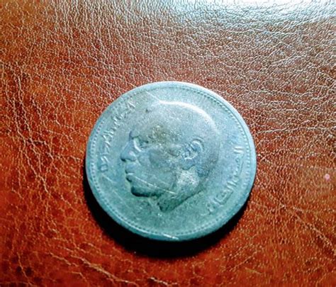 money cion stock  pictures royalty  images istock