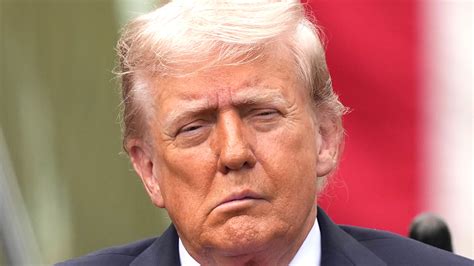 trump  called   droopy face   memorial