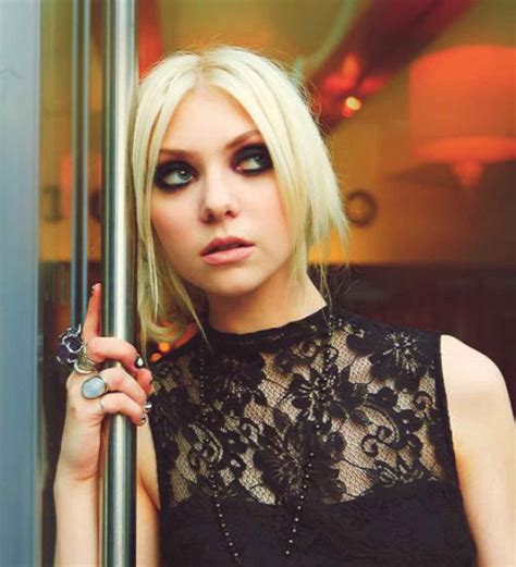 Taylor Momsen – Photoshoot by Samantha Thavasa – celebsla.com