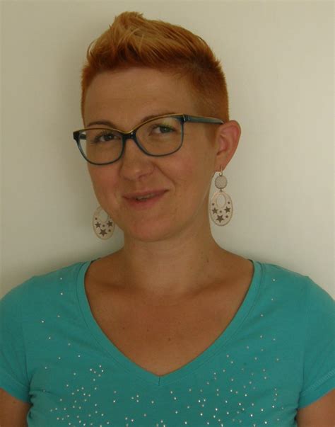 marina covic jedna pjesma strane