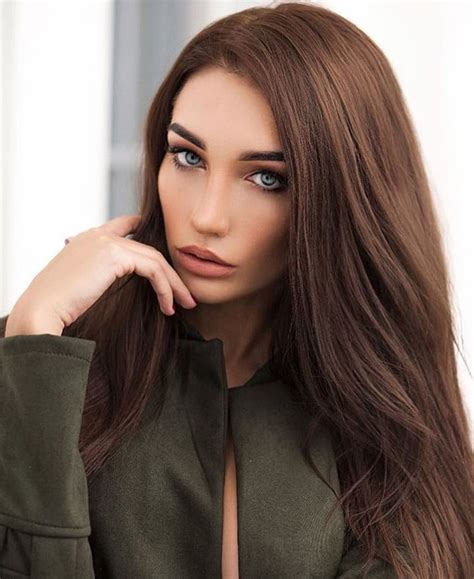 anyuta rai pictures  images