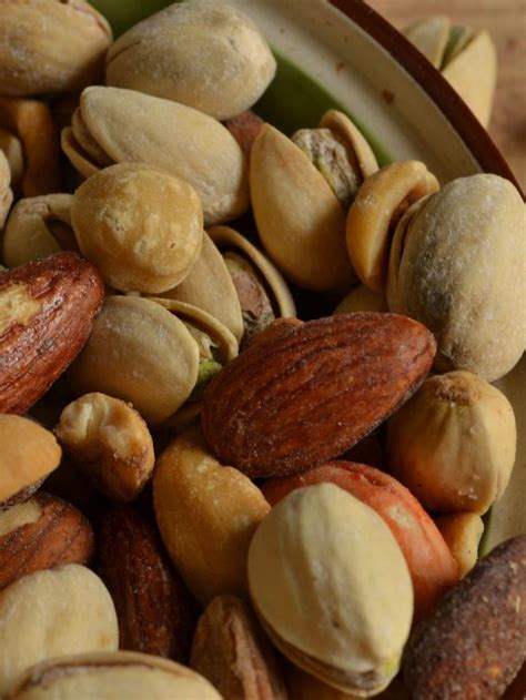 The 5 Nut Types You Should Possibly Avoid Eating - Ellsworthsteakhouse