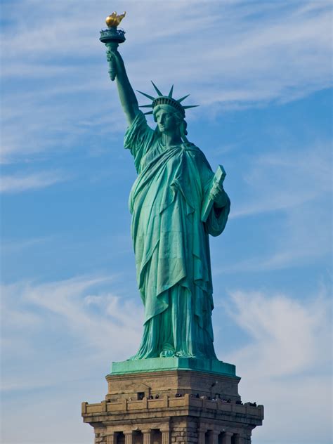 Statue of Liberty and Ellis Island – The Gateway To New York City | NY ...