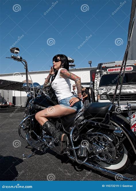 Harley Davidson Biker Girls