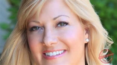 linda p jones net worth