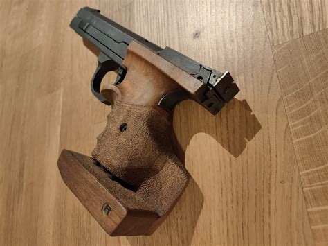 SÅLD**** Baikal IJ-35 .22lr med vänsterkolv - Vapen säljes ...