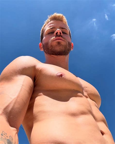 Gael Augusto – Shirtless Celebs