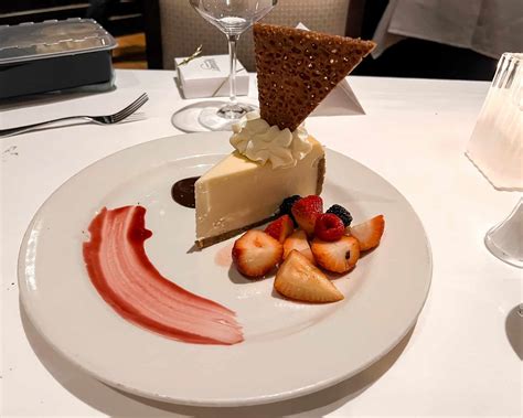 Mahogany Prime Steakhouse: Classic Steakhouse Fare Done to Perfection