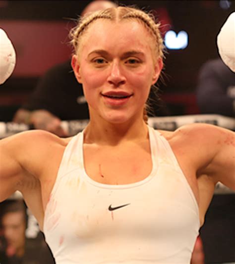 Elle Brooke - Boxing Profile, Record, Stats, News & Next Fight ...