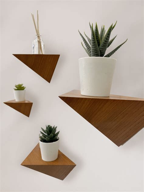 Полки и стеллажи из дерева|Decorinwood.ru
