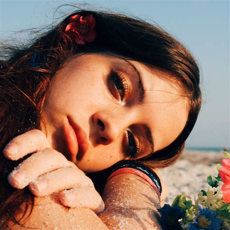 Emma Grace : Un Voyage Musical Émotionnel avec "Changing"