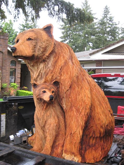 bear chainsaw art 4