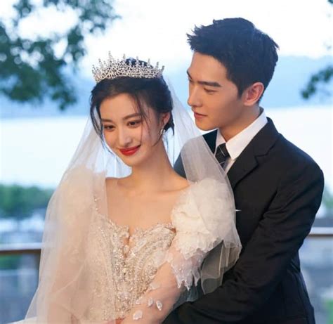 Yang Yang Biography - Wife, gf, Relationships, Dramas, TV Shows ...