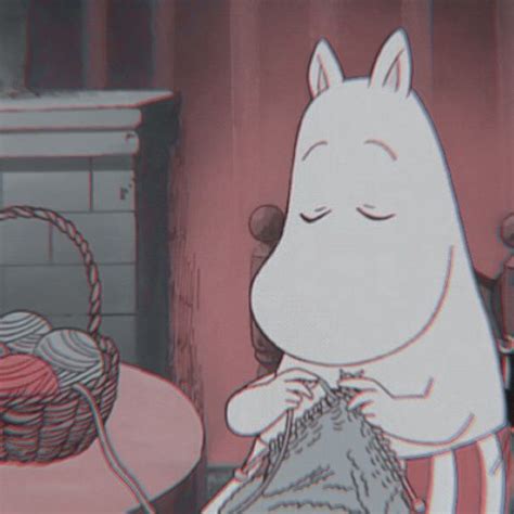 Moomin Mama - Tove Jansson Art