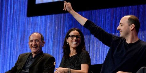 Watch Julia Louis-Dreyfus And Tony Hale Crack Up In 'Veep' Blooper Reel | HuffPost Entertainment