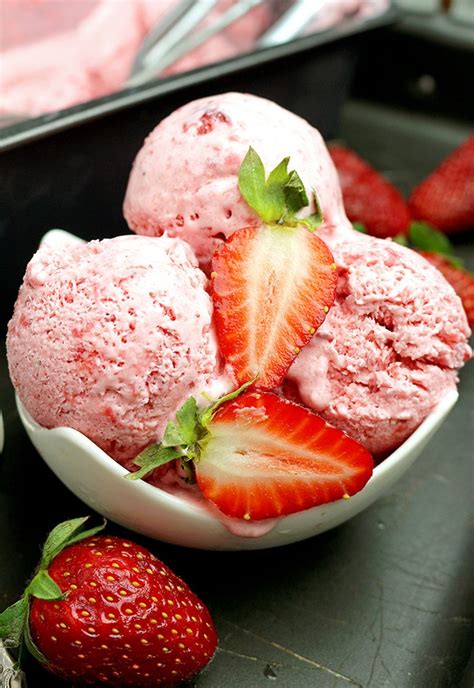 Easy Homemade Strawberry Ice Cream | Sweet Spicy Kitchen