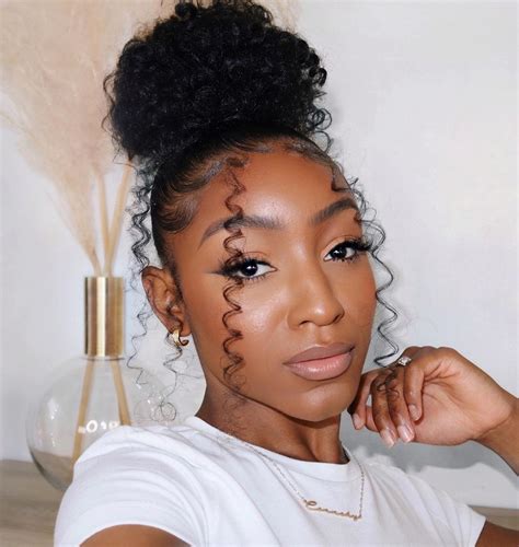 how to put a messy bun in your hair