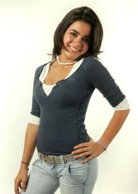 Paulina Gaitan Wallpapers - wallpapers worlds 4u