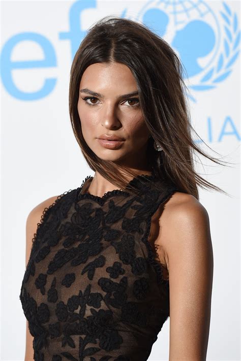 Emily Ratajkowski – UNICEF Gala in Porto Cervo 08/10/2018 • CelebMafia
