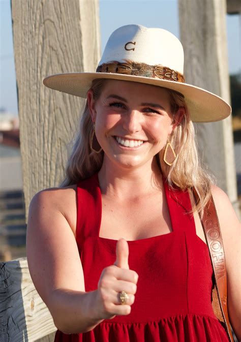 Grace & Wood Co. Lightweight earrings made for everyday life!