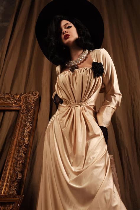 Lady Dimitrescu | Resident Evil | by Evenink by eveninkcosplay on