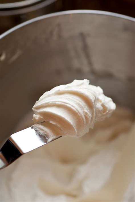 buttercream icing cakes