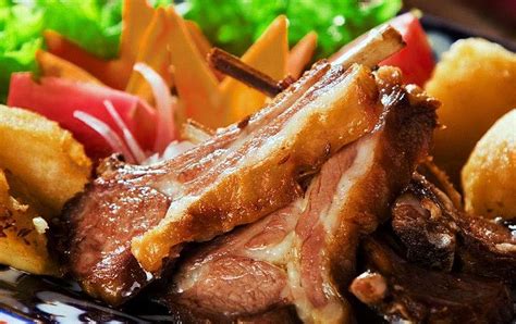 Сочная и вкусная баранина в духовке