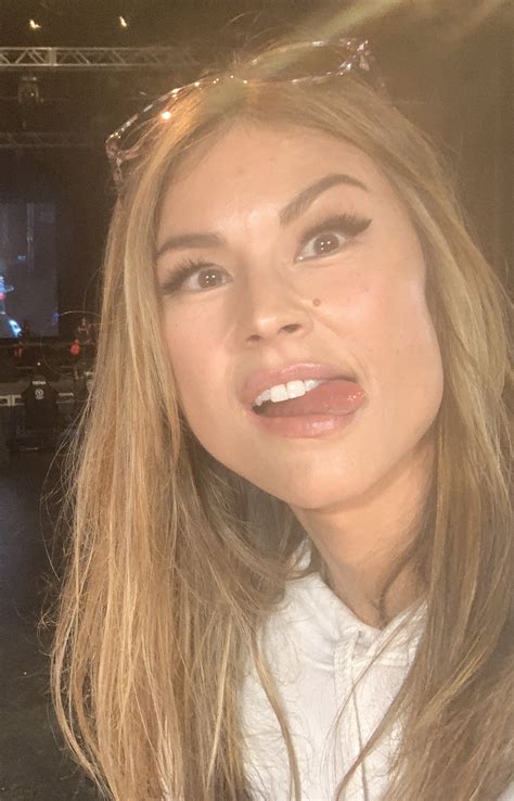 LucyMae UNpacking house🫠 on Twitter: "@ChoicePlays https://t.co