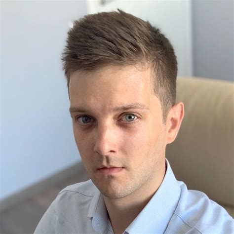 Aleksandr Mironov – Medium