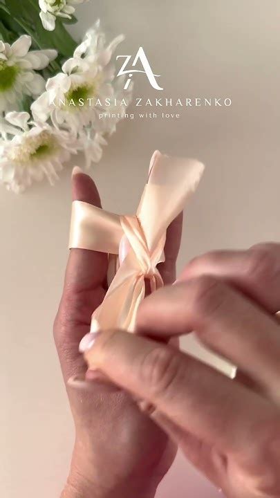 Как сделать красивый двойной бант из атласной ленты #пригласительные # ...